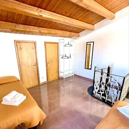 Al Bastione Di Donna Lia Holiday home *